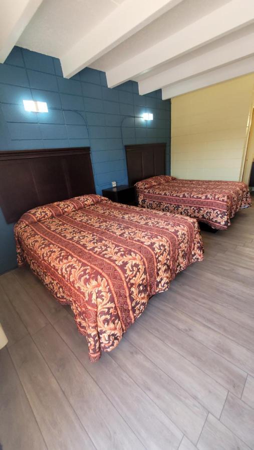 Relax Inn Lucedale エクステリア 写真