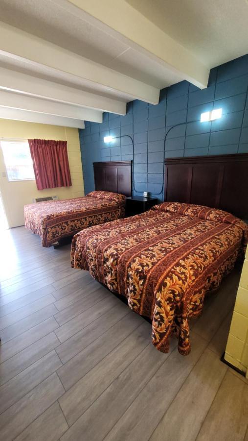 Relax Inn Lucedale エクステリア 写真